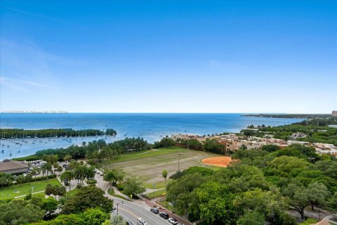 Condo in Miami, Florida, 1 bedroom  № 1345628 - photo 18