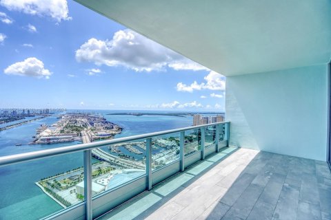 Copropriété à louer à Miami, Floride: 3 chambres, 262.45 m2 № 1345589 - photo 5