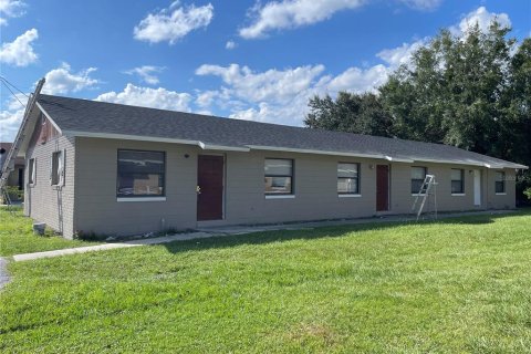 Dúplex en venta en Kissimmee, Florida, 6 dormitorios, 247.68 m2 № 1399392 - foto 1