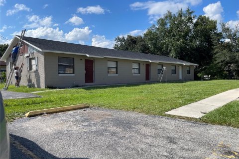 Duplex à vendre à Kissimmee, Floride: 6 chambres, 247.68 m2 № 1399392 - photo 5