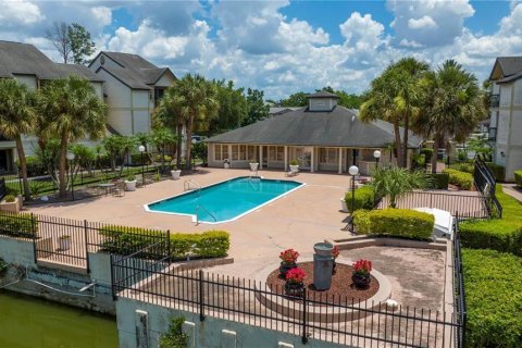 Copropriété à vendre à Orlando, Floride: 2 chambres, 80.27 m2 № 1337221 - photo 8