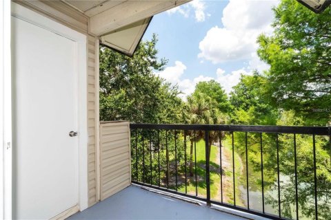 Copropriété à vendre à Orlando, Floride: 2 chambres, 80.27 m2 № 1337221 - photo 30