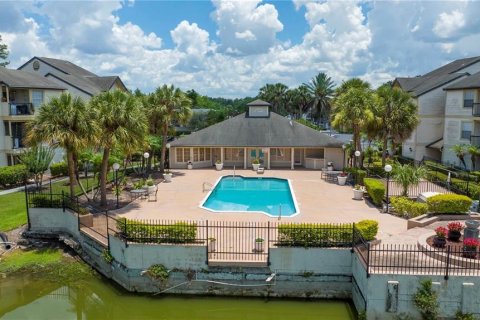 Copropriété à vendre à Orlando, Floride: 2 chambres, 80.27 m2 № 1337221 - photo 6