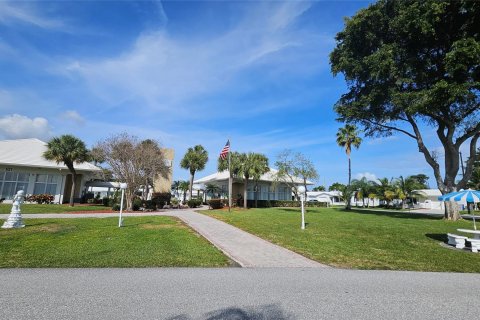 Villa ou maison à vendre à Pompano Beach, Floride: 2 chambres, 123.65 m2 № 1014040 - photo 23