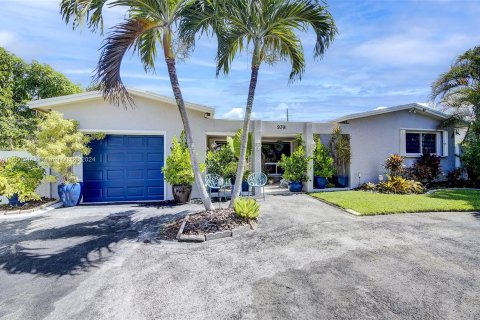 Villa ou maison à vendre à Cooper City, Floride: 3 chambres, 159.7 m2 № 1332917 - photo 4