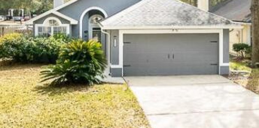 House in St. Johns, Florida 3 bedrooms, 139.91 sq.m. № 774003