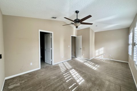 Villa ou maison à louer à Jacksonville, Floride: 3 chambres, 137.5 m2 № 773980 - photo 7