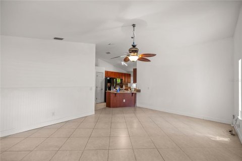 Casa en venta en Ocala, Florida, 3 dormitorios, 196.4 m2 № 1343025 - foto 5