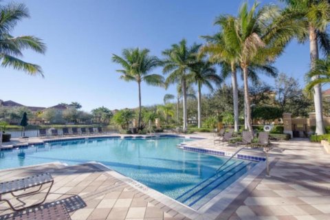 Adosado en venta en Palm Beach Gardens, Florida, 2 dormitorios, 221.39 m2 № 1136279 - foto 6