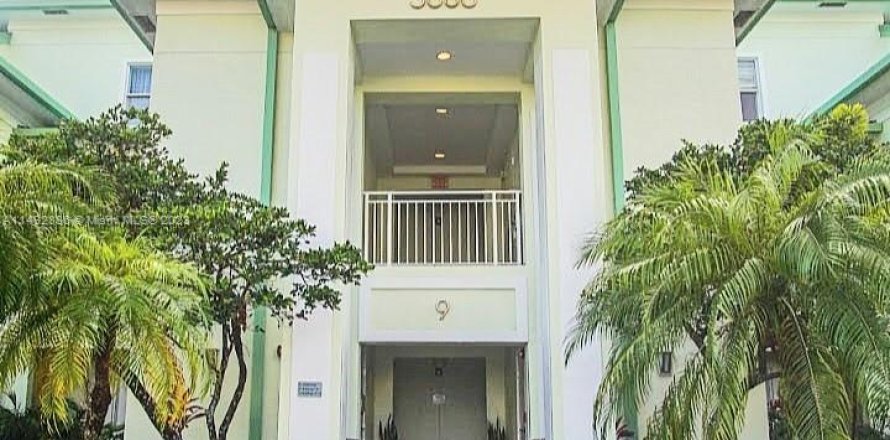 Condominio en Doral, Florida, 3 dormitorios  № 658681