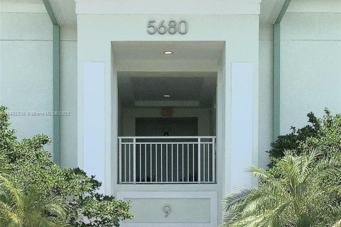 Condominio en venta en Doral, Florida, 3 dormitorios, 192.31 m2 № 658681 - foto 17