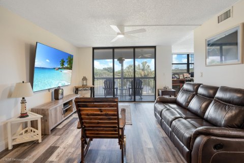 Copropriété à vendre à Deerfield Beach, Floride: 3 chambres, 120.77 m2 № 1224876 - photo 26