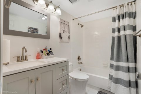 Copropriété à vendre à Deerfield Beach, Floride: 3 chambres, 120.77 m2 № 1224876 - photo 16