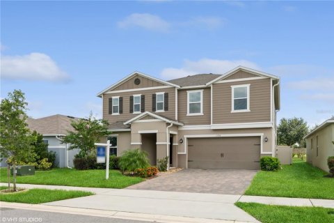 House in Groveland, Florida 4 bedrooms, 238.39 sq.m. № 1346527 - photo 2