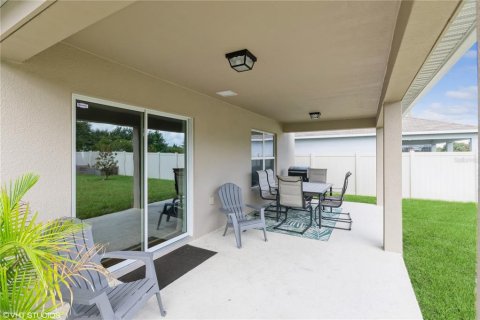 House in Groveland, Florida 4 bedrooms, 238.39 sq.m. № 1346527 - photo 12