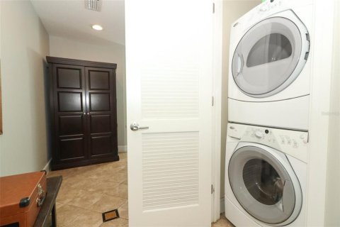 Condominio en venta en Orlando, Florida, 2 dormitorios, 111.3 m2 № 631604 - foto 28