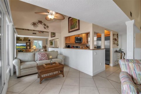 Copropriété à vendre à Longboat Key, Floride: 2 chambres, 102.56 m2 № 1352712 - photo 15