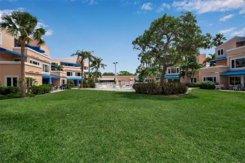 Copropriété à vendre à Longboat Key, Floride: 2 chambres, 102.56 m2 № 1352712 - photo 29