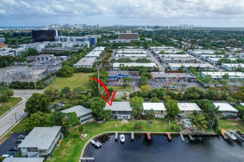 Copropriété à vendre à Pompano Beach, Floride: 2 chambres, 74.32 m2 № 1185156 - photo 5