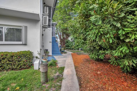 Copropriété à vendre à Pompano Beach, Floride: 2 chambres, 74.32 m2 № 1185156 - photo 15