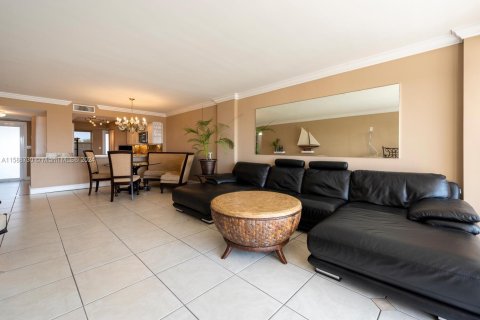 Condo in Fort Lauderdale, Florida, 1 bedroom  № 1177603 - photo 7