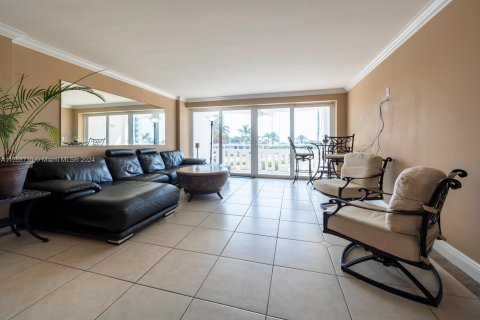 Condo in Fort Lauderdale, Florida, 1 bedroom  № 1177603 - photo 6