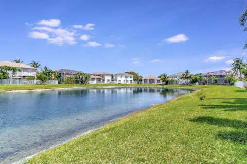 Villa ou maison à vendre à Wellington, Floride: 6 chambres, 377.74 m2 № 1121173 - photo 4
