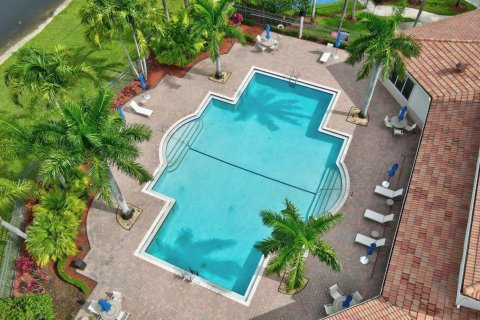 Villa ou maison à vendre à Wellington, Floride: 6 chambres, 377.74 m2 № 1121173 - photo 1