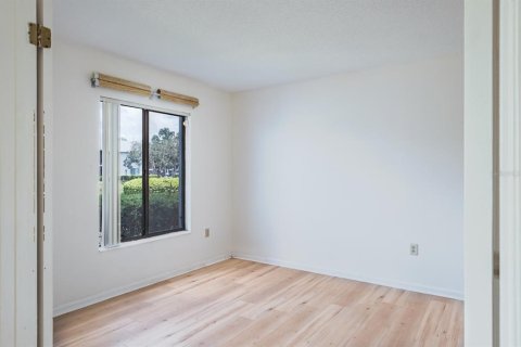 Condo in Tarpon Springs, Florida, 3 bedrooms  № 1342558 - photo 24