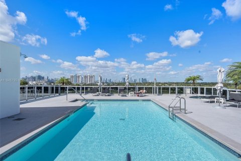 Copropriété à vendre à Miami Beach, Floride: 1 chambre, 89.74 m2 № 1328571 - photo 14