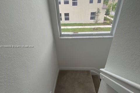 Townhouse in Homestead, Florida 3 bedrooms, 153.1 sq.m. № 1424060 - photo 16