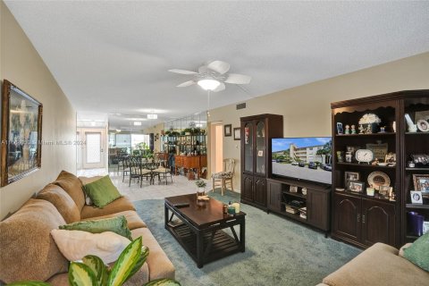 Copropriété à vendre à Coconut Creek, Floride: 2 chambres, 107.4 m2 № 1378819 - photo 13