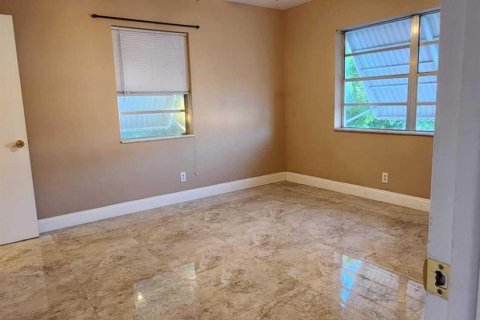 Copropriété à vendre à Pompano Beach, Floride: 2 chambres, 76.74 m2 № 1154092 - photo 12