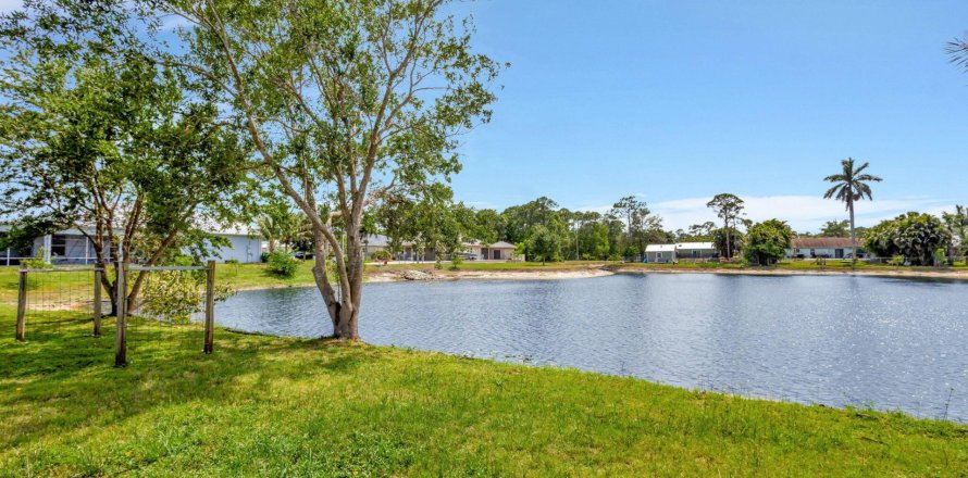 Villa ou maison à Hobe Sound, Floride 3 chambres, 156.63 m2 № 1179737