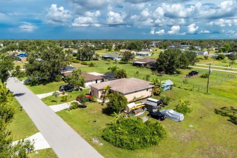 Villa ou maison à vendre à Punta Gorda, Floride: 2 chambres, 120.03 m2 № 966739 - photo 4