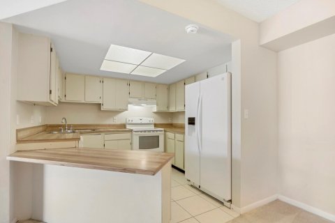 Condo in Jupiter, Florida, 2 bedrooms  № 1154266 - photo 13