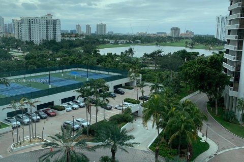 Condo in Aventura, Florida, 3 bedrooms  № 1188923 - photo 15