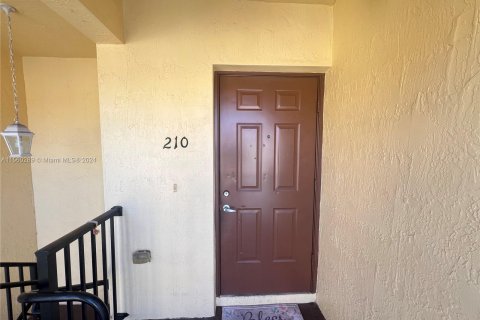 Condo in Homestead, Florida, 3 bedrooms  № 1092146 - photo 2