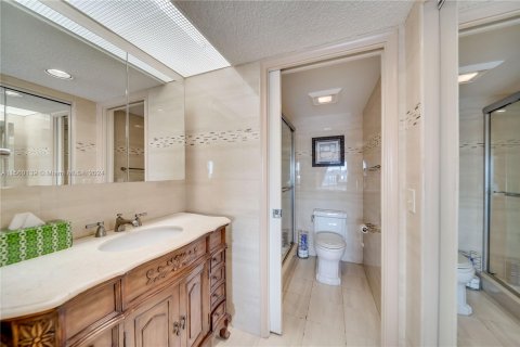 Condominio en venta en Pembroke Pines, Florida, 2 dormitorios, 110.74 m2 № 1092103 - foto 24