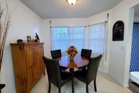 Condo in Pembroke Pines, Florida, 2 bedrooms  № 1092830 - photo 7