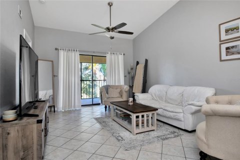 Copropriété à vendre à Punta Gorda, Floride: 2 chambres, 94.48 m2 № 1285701 - photo 12