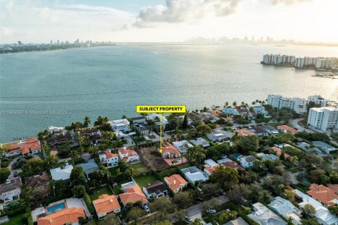 Terreno en venta en Miami Beach, Florida № 1374895 - foto 14