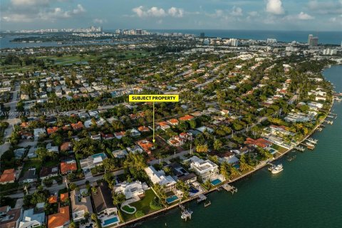 Terreno en venta en Miami Beach, Florida № 1374895 - foto 19