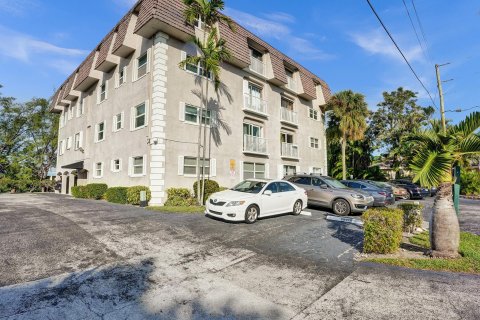 Condo in Fort Lauderdale, Florida, 2 bedrooms  № 968009 - photo 4