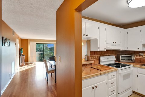 Copropriété à vendre à Fort Lauderdale, Floride: 2 chambres, 117.99 m2 № 968009 - photo 24