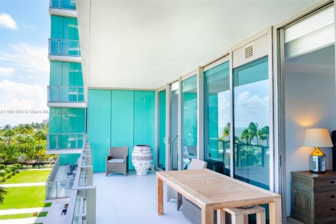 Condo in Key Biscayne, Florida, 3 bedrooms  № 1377346 - photo 19