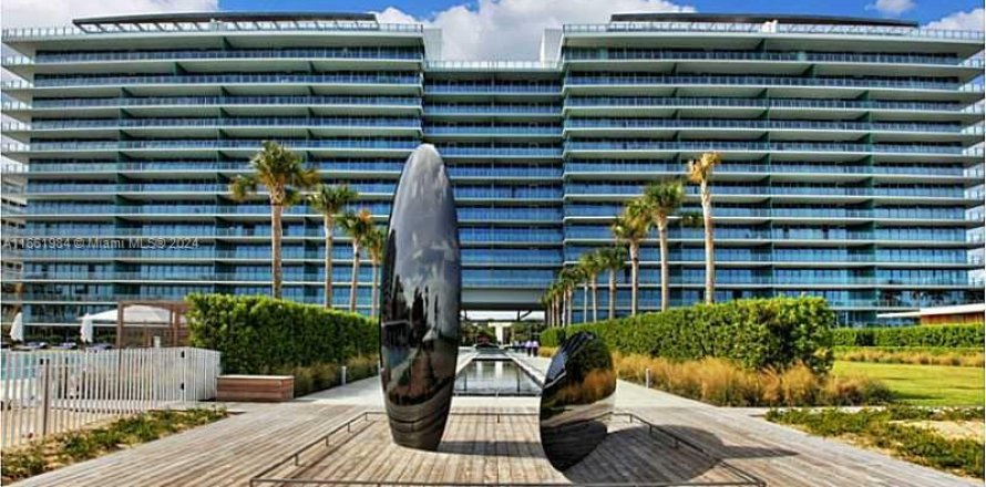 Condominio en Key Biscayne, Florida, 3 dormitorios  № 1377346