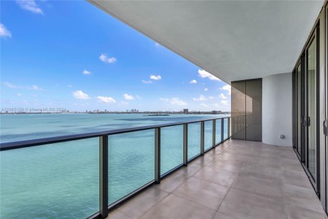 Copropriété à vendre à Miami, Floride: 3 chambres, 141.77 m2 № 1377443 - photo 28