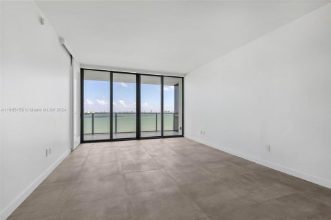 Copropriété à vendre à Miami, Floride: 3 chambres, 141.77 m2 № 1377443 - photo 25