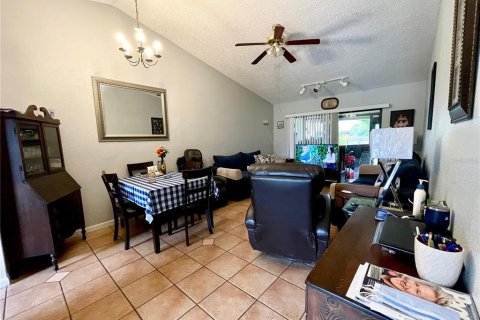 Duplex à vendre à Orlando, Floride: 2 chambres, 81.38 m2 № 1260421 - photo 8